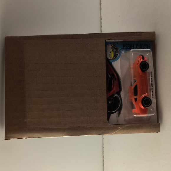 d9 Hot Wheels Custom Datsun 240Z  orange shipping protector - Picture 5 of 5